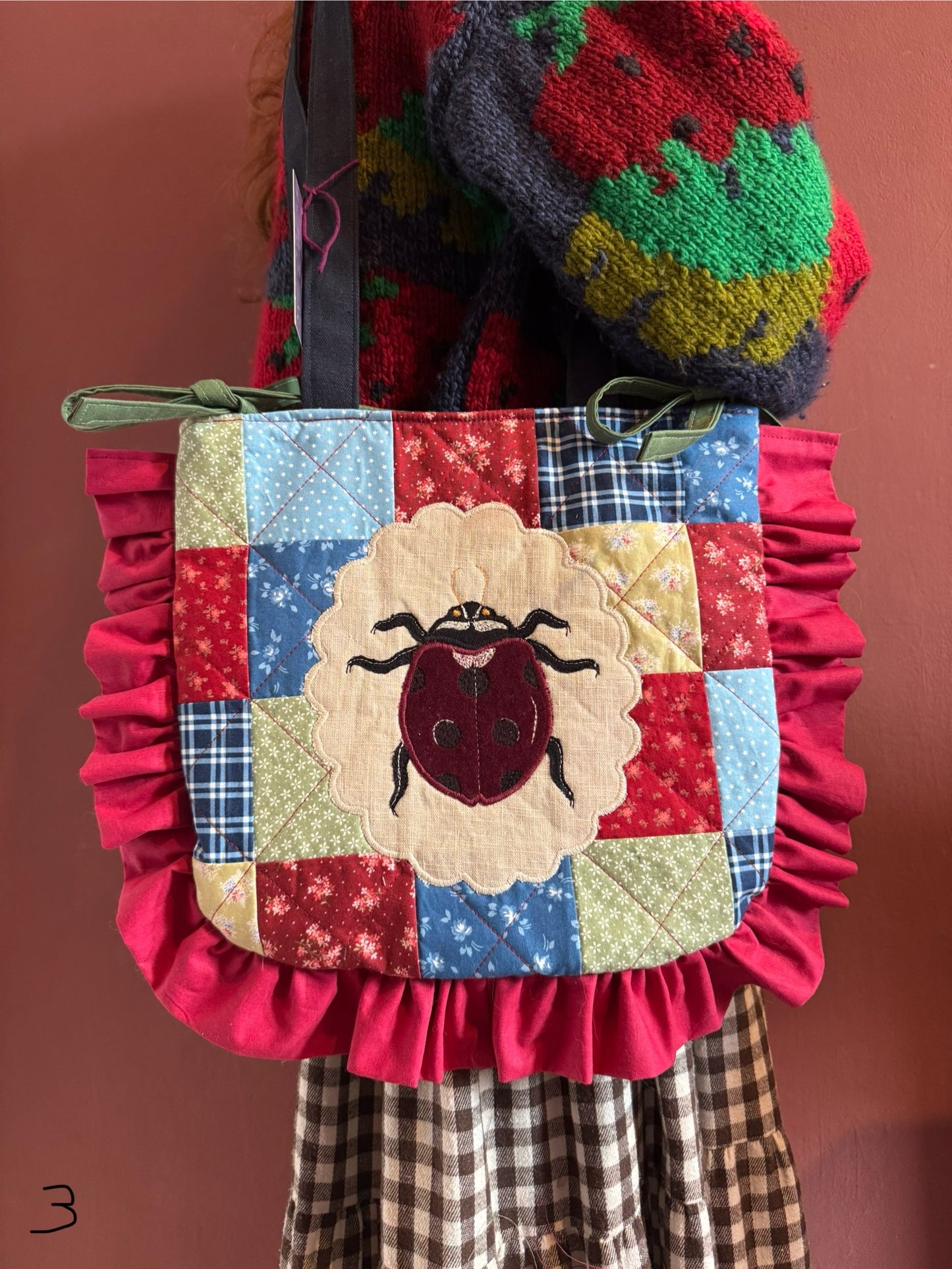 Quilted Frilly Ladybug(3)