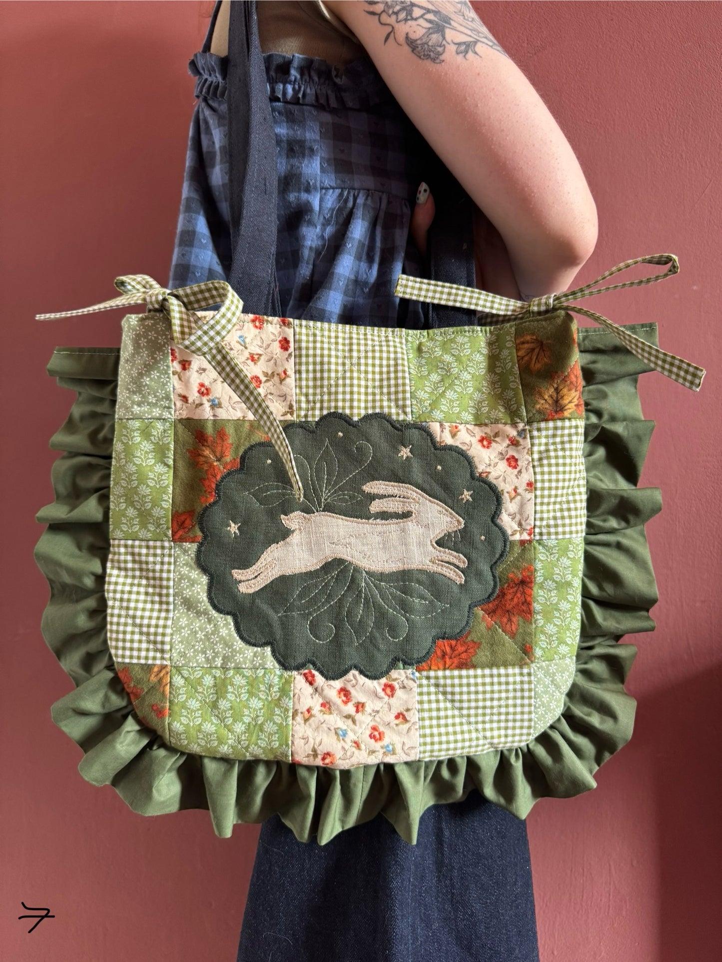 Frilly Patchwork Hare(7)