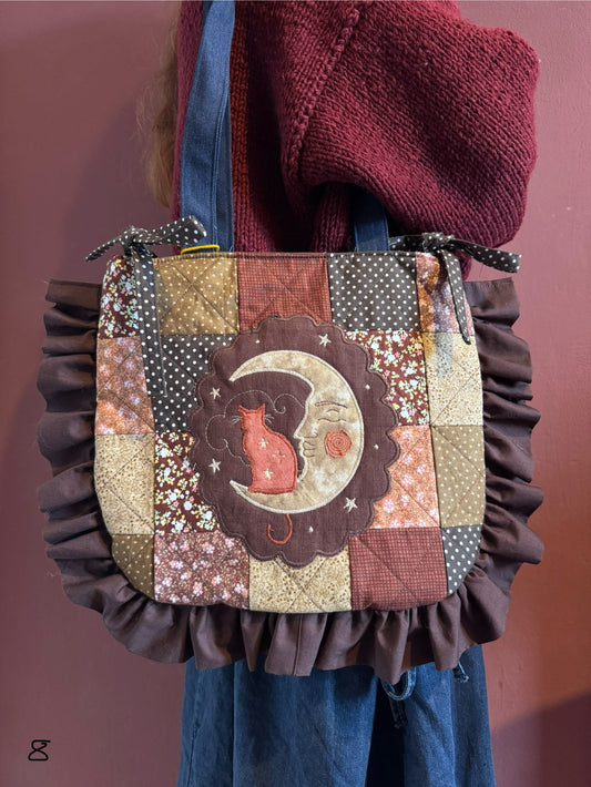 Patchwork Frilly Moon/Cat(8)