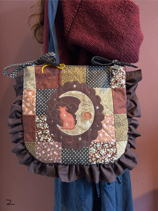 Patchwork Frilly Moon/Cat(2)