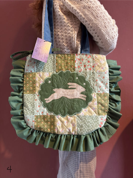 Patchwork Frilly Hare(4)