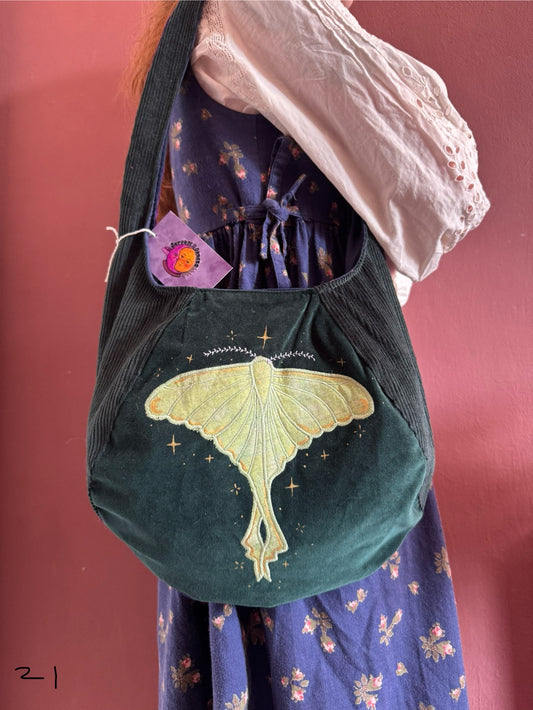 Classic Moon/Moth(21)