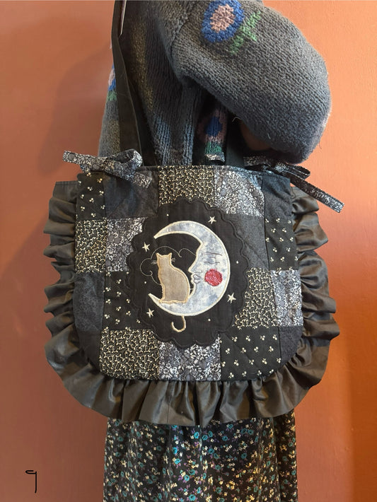 Frilly Patchwork Moon/Cat(9)