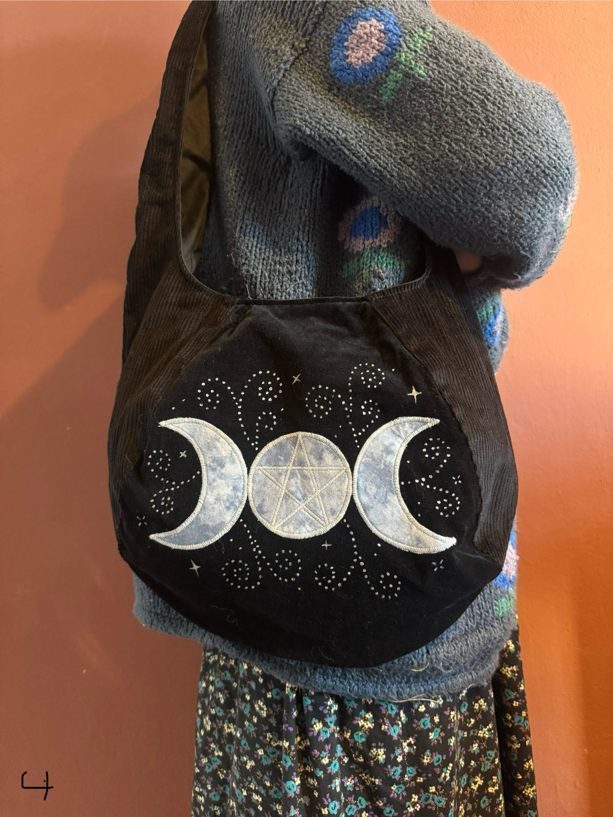 Classic Moon/Cat/Goddess(4)