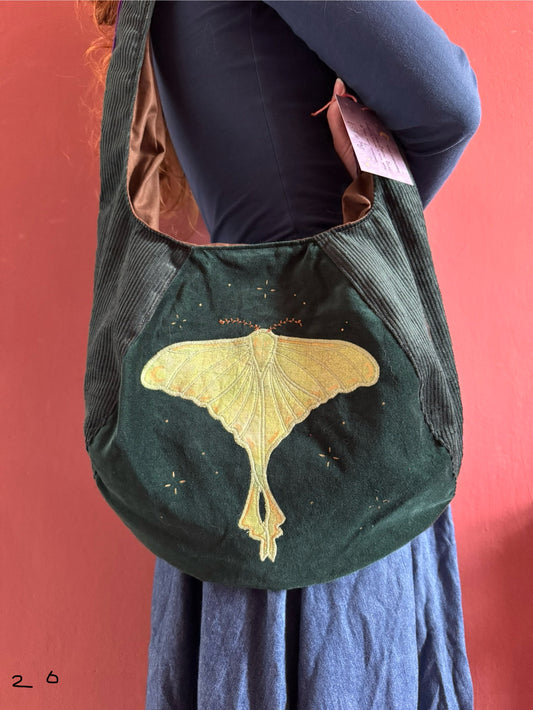 Classic Moon/Moth(20)
