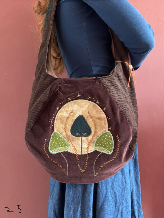 Classic Moth/Mushroom(25)