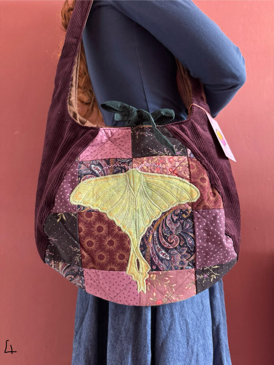 Classic Patchwork Quilted Moon/Moth(4)