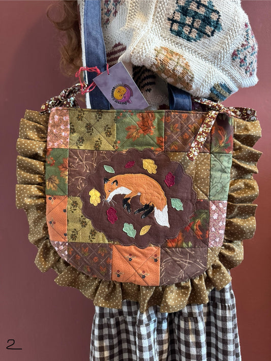Frilly Quilted Patchwork Fox(2)