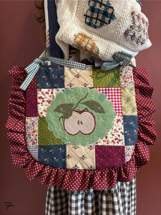 Frilly Quilted Patchwork Apple(7)