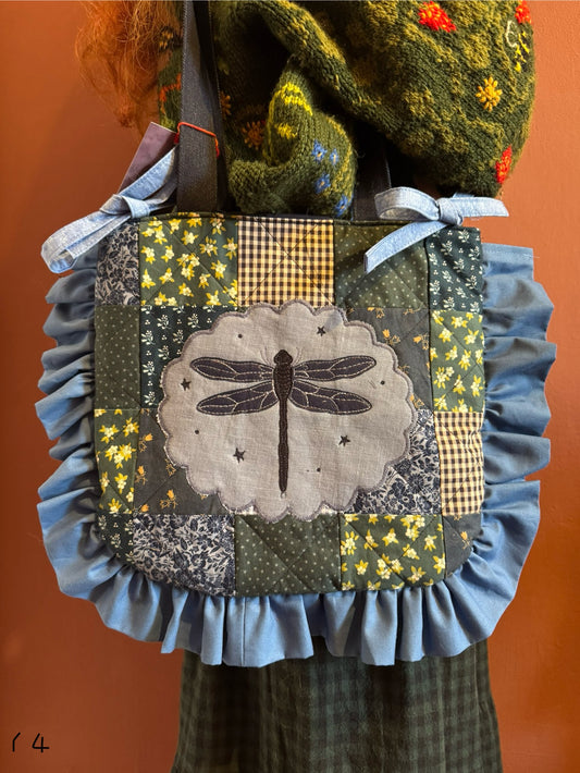 Quilted Frilly Dragonfly(14)