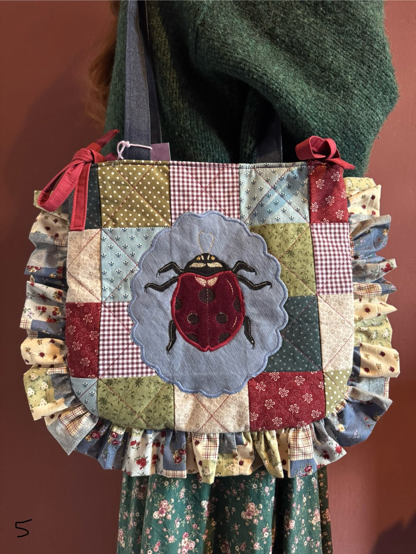 Frilly Quilted Ladybug(5)